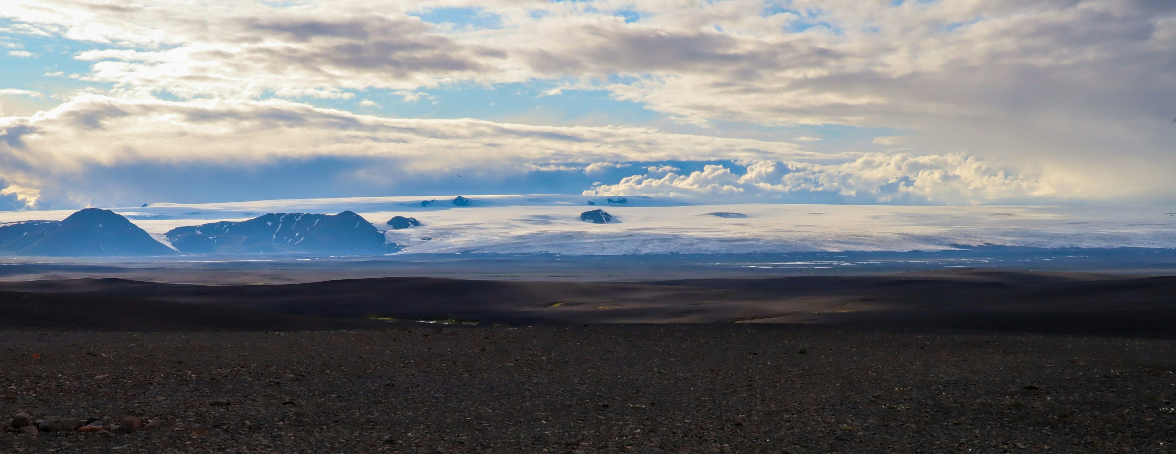 Hofsjokull in iceland